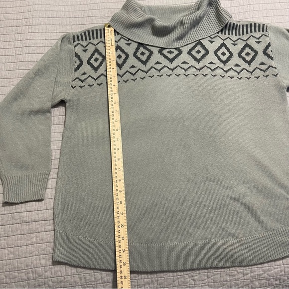 Lane Bryant Classic Long Sleeve Cowl Neck Fair Isle Pullover Size 14/16 - Picture 4 of 8